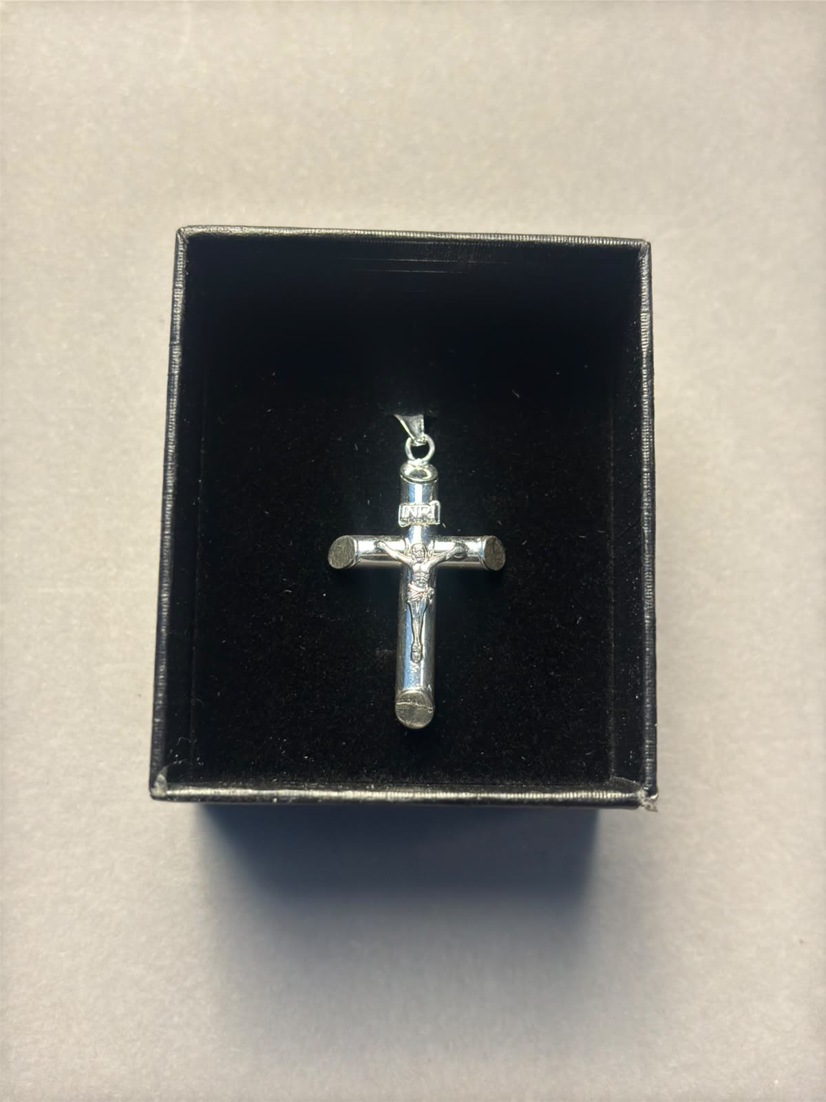 Dije Cruz Detallada de Plata