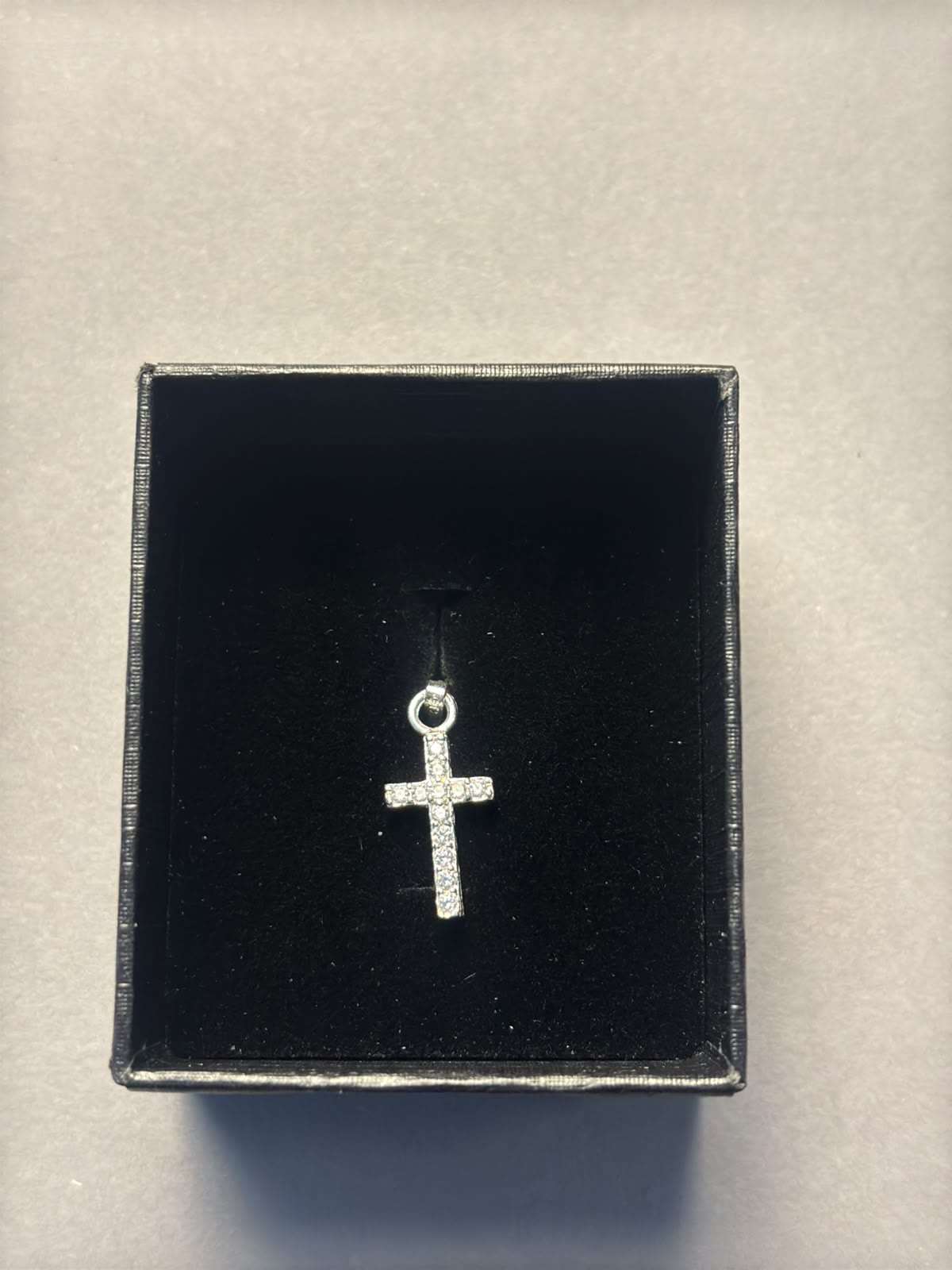 Dije Cruz Pequeña de Plata
